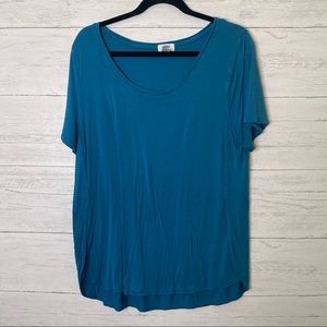 🌈 old navy side slit tee shirt size XL